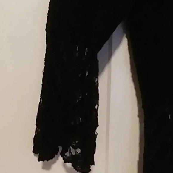 🍭🌹  Black sweater - Picture 7 of 12